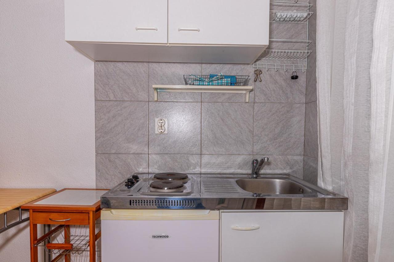 Apartmani Loki Dramalj Exterior photo