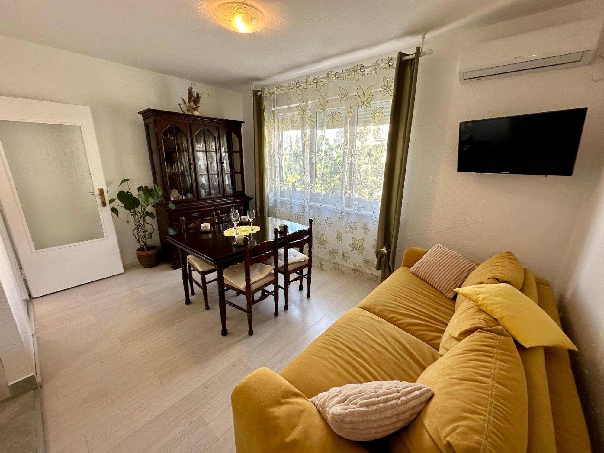 Apartmani Loki Dramalj Exterior photo
