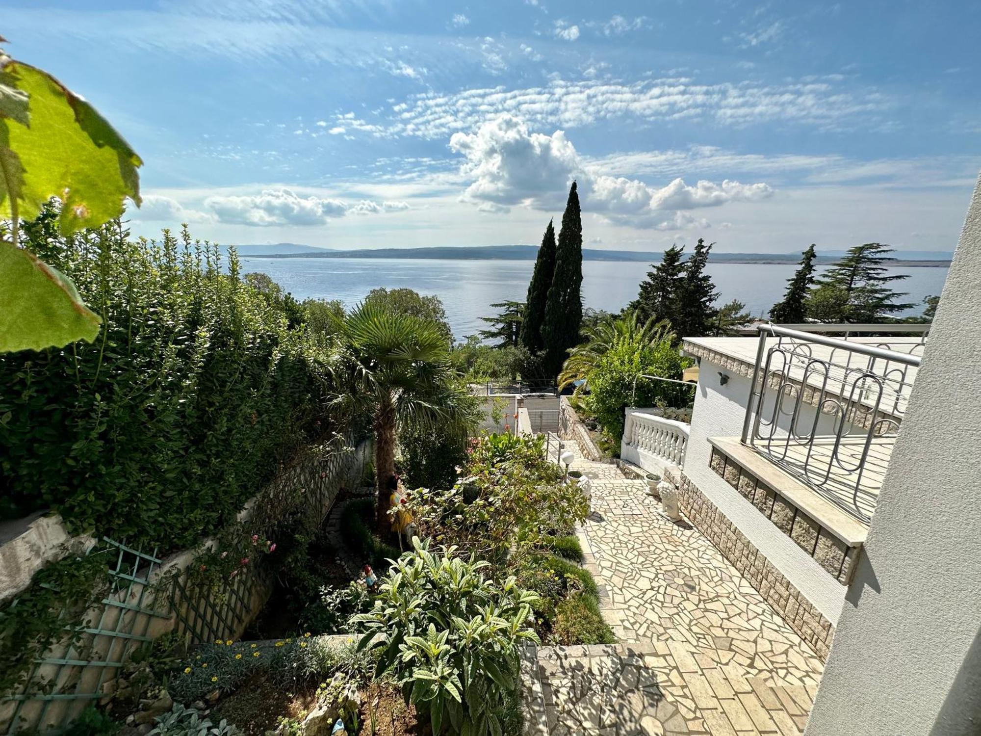 Apartmani Loki Dramalj Exterior photo